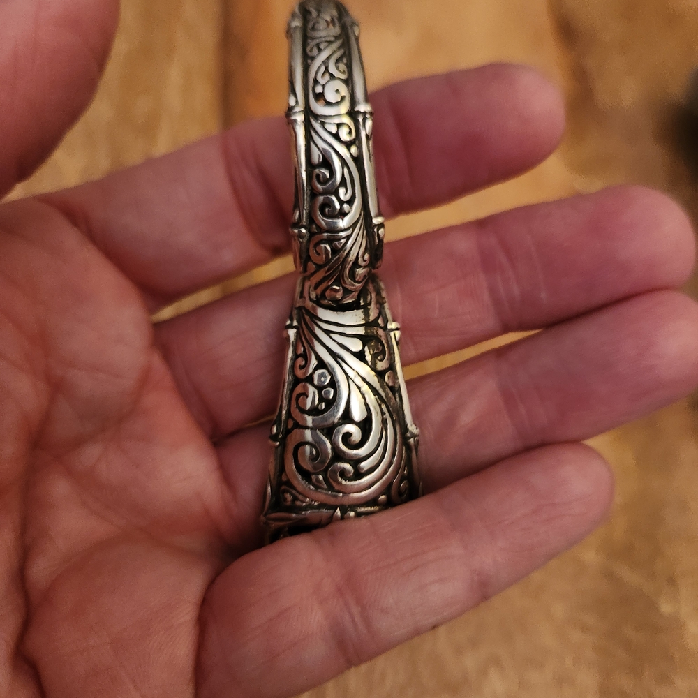 Sarda Silver Owl Hinged Cuff Bracelet - Picture 5 of 7